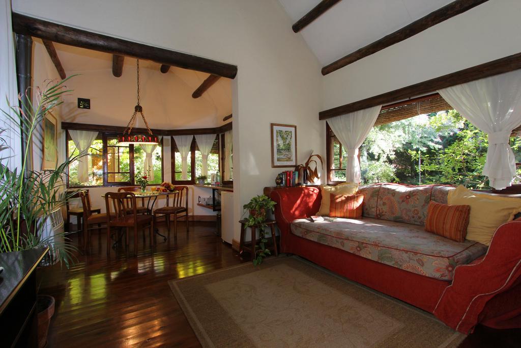 Casa Glebinias Hotel Chacras de Coria Luaran gambar