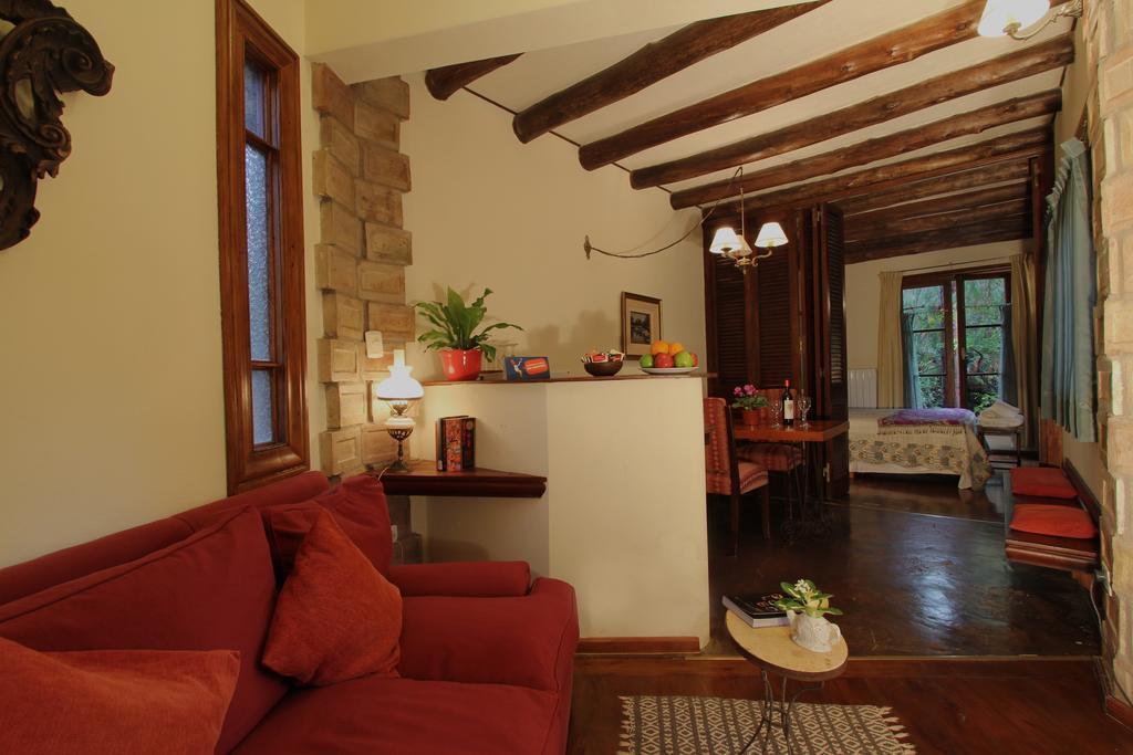 Casa Glebinias Hotel Chacras de Coria Luaran gambar