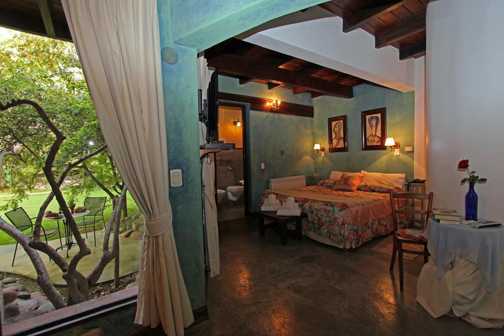 Casa Glebinias Hotel Chacras de Coria Luaran gambar