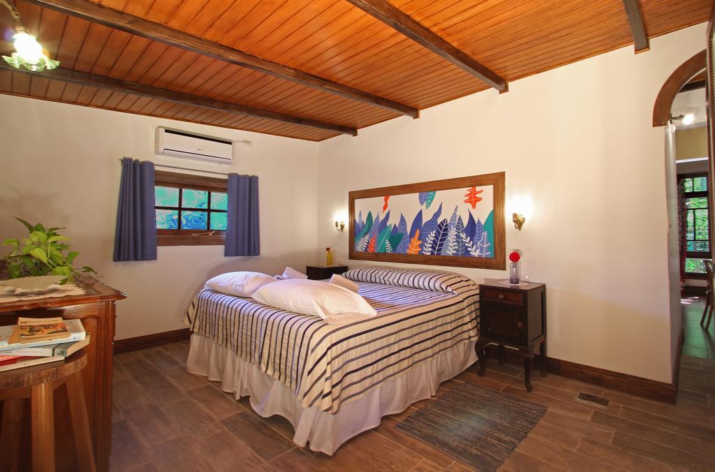 Casa Glebinias Hotel Chacras de Coria Luaran gambar
