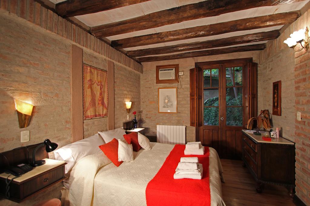 Casa Glebinias Hotel Chacras de Coria Luaran gambar